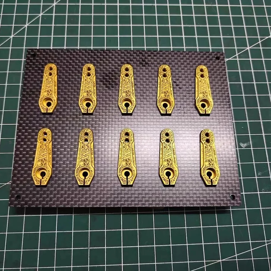 Braccio Servo in Lega di Titan - Rc Hobby Factory recensione e prezzo
