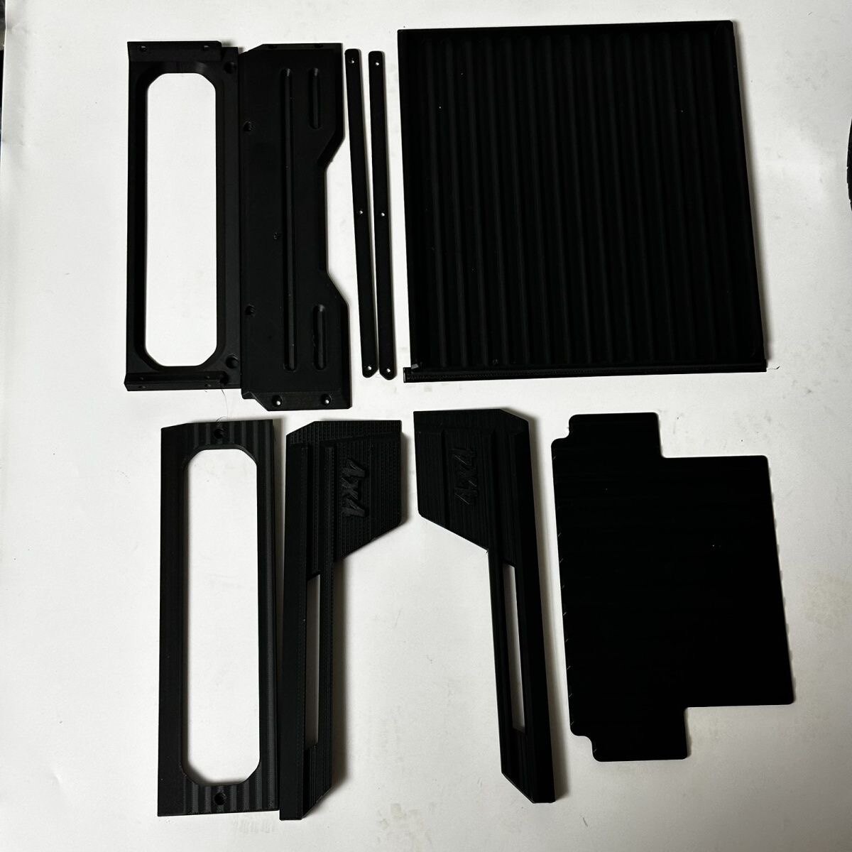 Cassone posteriore retrattile  - Rc Hobby Room recensione e prezzo
